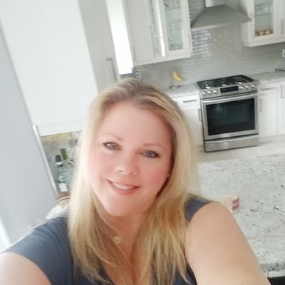 Retired Paramedic, PMP, RMP, animal lover and proud mom.