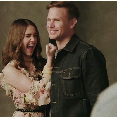 RicSaltzmanxx's profile picture. wife @JoSaltzmanx & Daughters @iLizzieSaltzman & @iJosieSaltzman &  @ellenagilbertx #Headteacher #Legacies