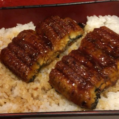 突然呟きます。RT多め。ツムツム、音楽、ドラマ、韓流、詩、ケーキ、カフェ、猫が好き。多忙なので、数日チェックしない日があります。