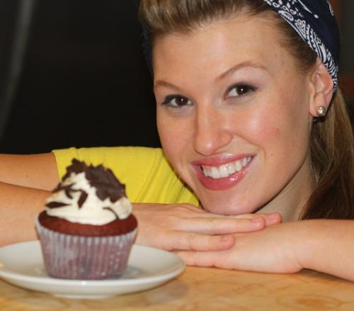 DanielleBakes's profile picture. Dog lover, fashion lover, new to the cupcake world.  Check out my website for more info!