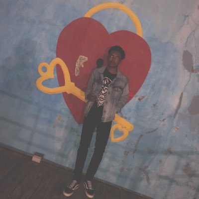 cmumphery_13's profile picture. ‘22🐃 | It’s cool to be different🎭