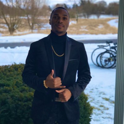 Chuck_1906's profile picture. B.A.A. & M.A. CMU🔥| J.D.〽️ichigan Law|ΑΦΑ❄️