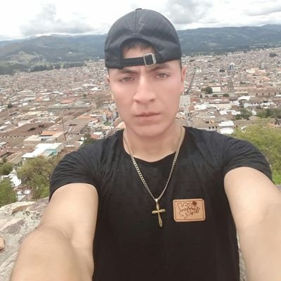 AydelBazan's profile picture. Siempre alegre ...??