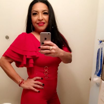 haro_elena's profile picture. ❤️