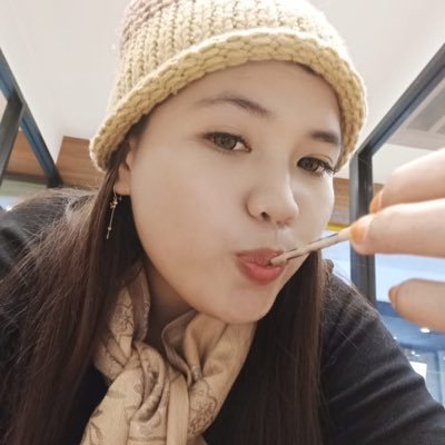 HandikhaMoh's profile picture. 