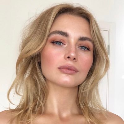 BeautyByBella89's profile picture. NYC • MUA