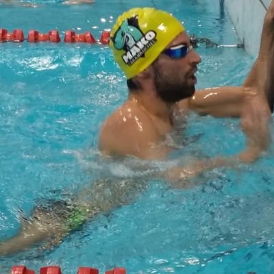 nadador @MakoCarabanchel.
Seleccion española natación adaptada categoria S12.🇪🇸
Graduado en CAFYD en INEF Madrid (UPM) 
Ig: @b.sanz1993
16/09/93