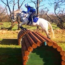 the journey of a 16yo aspiring event rider competing her 2 ex-racers; Saltarello and Muntami✨ Kindly supported by Eco Rider, Acey Veterinary & HD Equine UK 💫