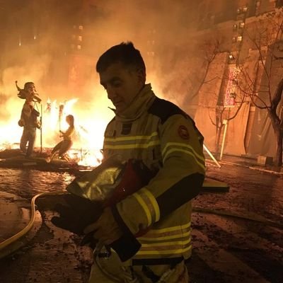 Apasionat de la muntanya i l'esport.Bomber Ajuntament de València🚒.
Director de Carrera @subidahotelbali.
Intentant ser un bon home