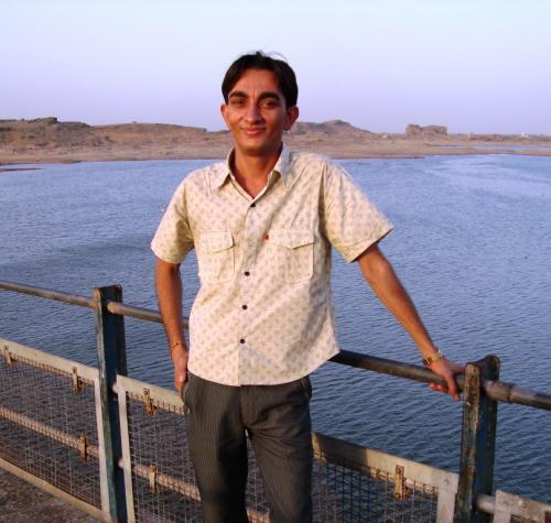 Karamshi Chaudhari