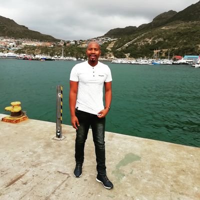 malwandla_h's profile picture. Genuine || Desire to learn || Insightful