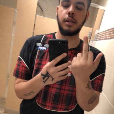 Add me onna snap @almightynoah_18 fuck a nigga I’m that nigga 🅿️ fuck hoes count rolls 💸 “The Key to a bitches heart is by eatin her ass”-Almightynoah 2018