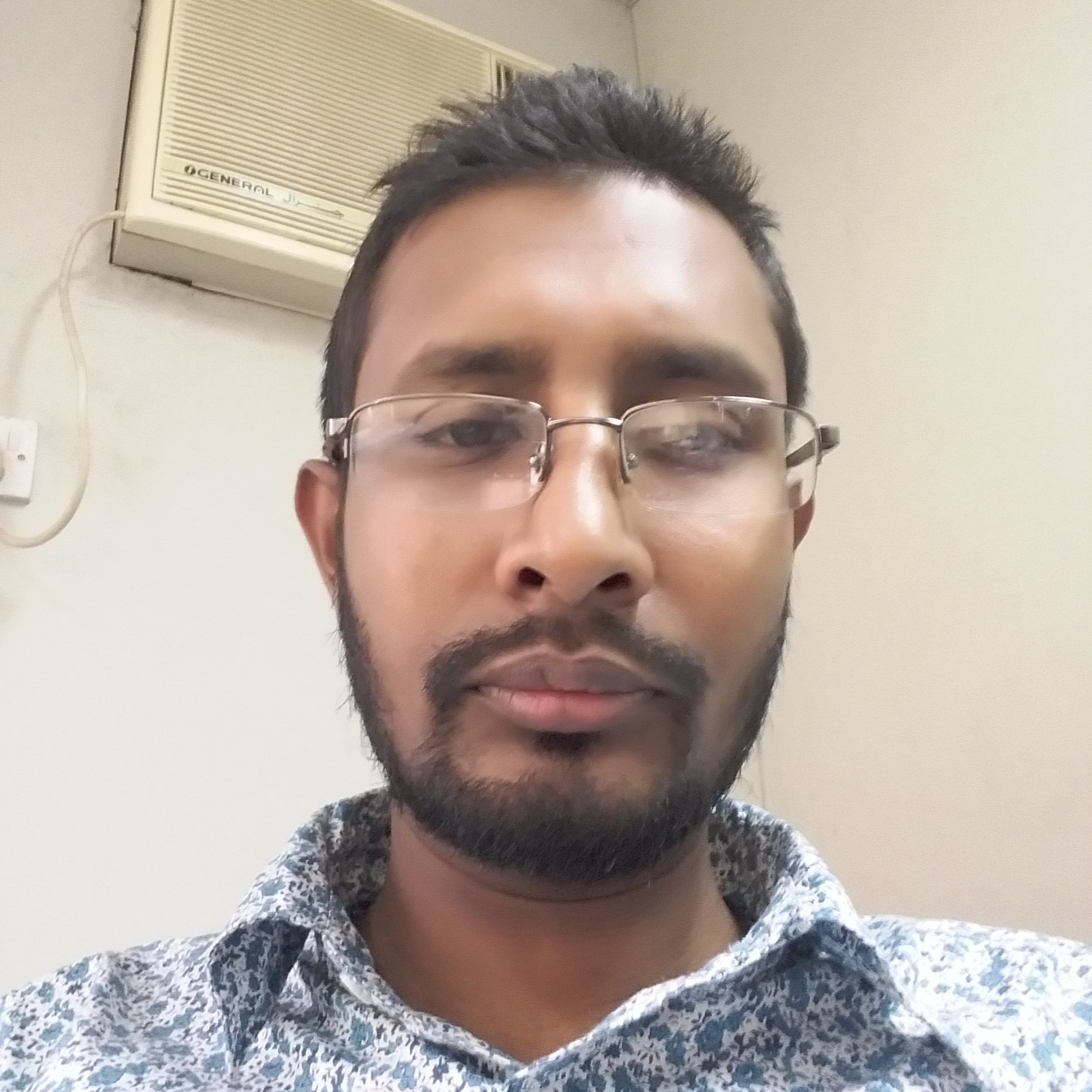 mdrobin1231's profile picture. I am a nobody