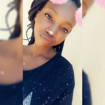 I love to laugh 😂. I Adore God❤. I love people too❣.