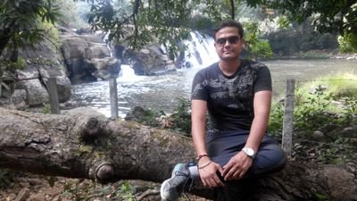 NithinAV4's profile picture. Cool