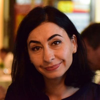 IoanaVaman's profile picture. 