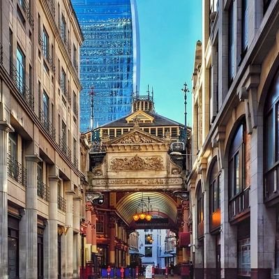 AmathusCity's profile picture. We are a drinks retailer in Leadenhall Market, offering a large range of premium wines, spirits, liqueurs, beers and soft drinks!