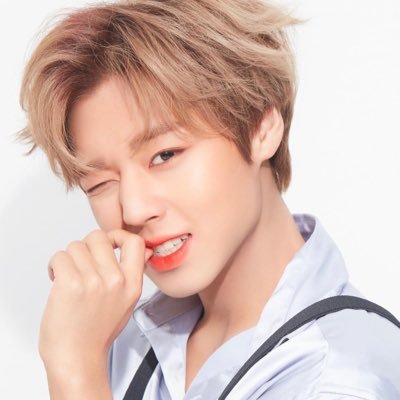 박지훈