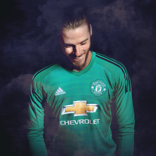 The Official twitter of David De Gea for Indonesia. Present you news about Manchester United and him. Dedicated for #TeamDeGea. Like us on Facebook! #MUFC