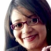 Enfermera de profesión y vocación. Instructora en el Sena