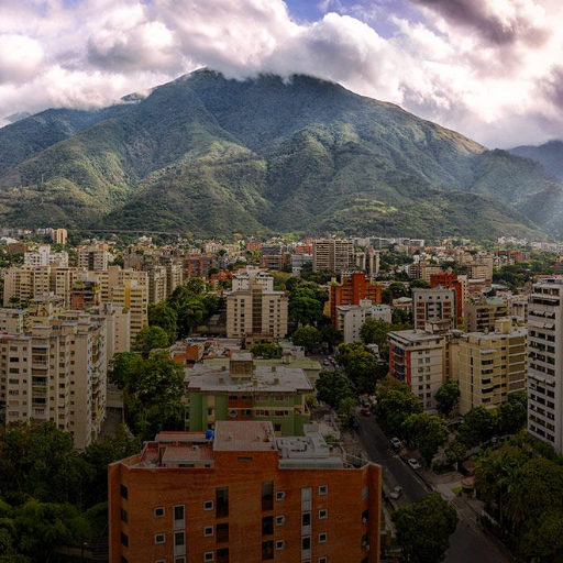 emcscaracas's profile picture. 