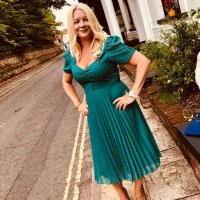 Carrie Alliston (@cazzekstan) 's Twitter Profile