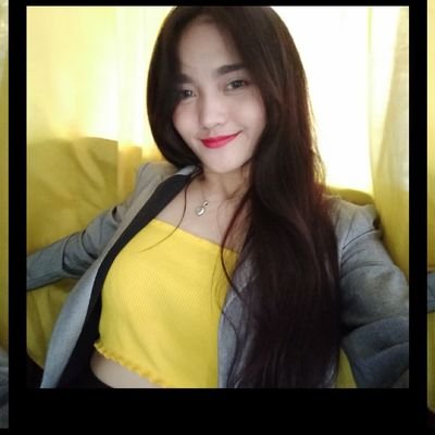Realbernadeth2's profile picture. ENIGMATIC👤
Tourism student ✈
Traveler🗺👠
Chocofries🍫