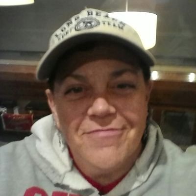 jennife80562935's profile picture. 