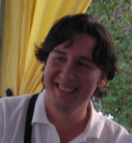 jlsubtil's profile picture. Un cielo en B/N, carreteras al atardecer....