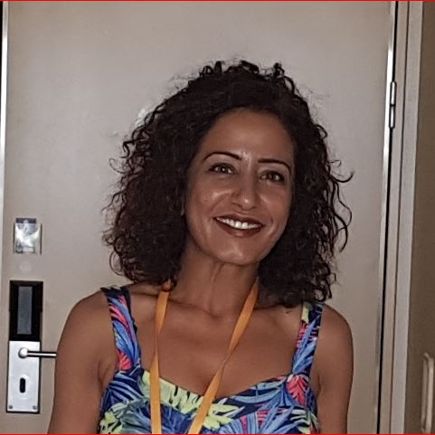 Social Media Fanatic - Recovering Fat Person. Latest Tech & sometimes live commentary on Football. Digital Tips: @TechSpotToday Speaker on @KillerPresenter.