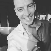 Ryan Pearce (@ryanrazzpearce) Twitter profile photo