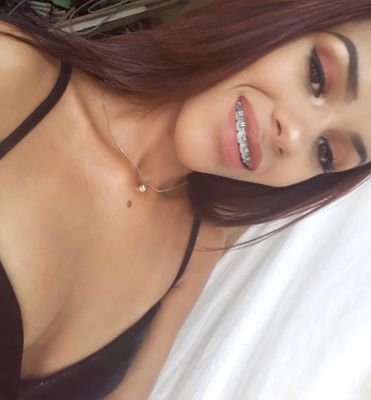 NevesRhebecca's profile picture. :)