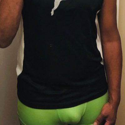 VJayBenjamin1's profile picture. U 👀 like U need some head… SF Bay Area HMU! VERS here. I like 🍑&🍆. Good 🍆&🍑 here! Say what you want. If I wanted to beat around the bush I’d beat my meat!