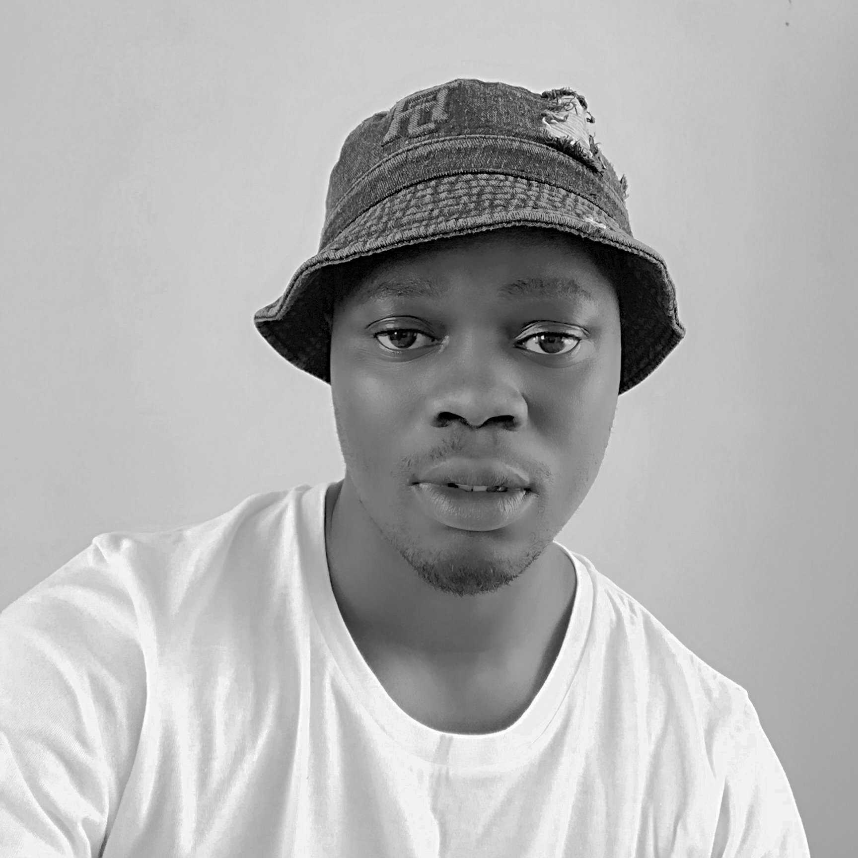 shongwesiyanda's profile picture. 💻 Systems Dev |🏋️ Fitness Freak