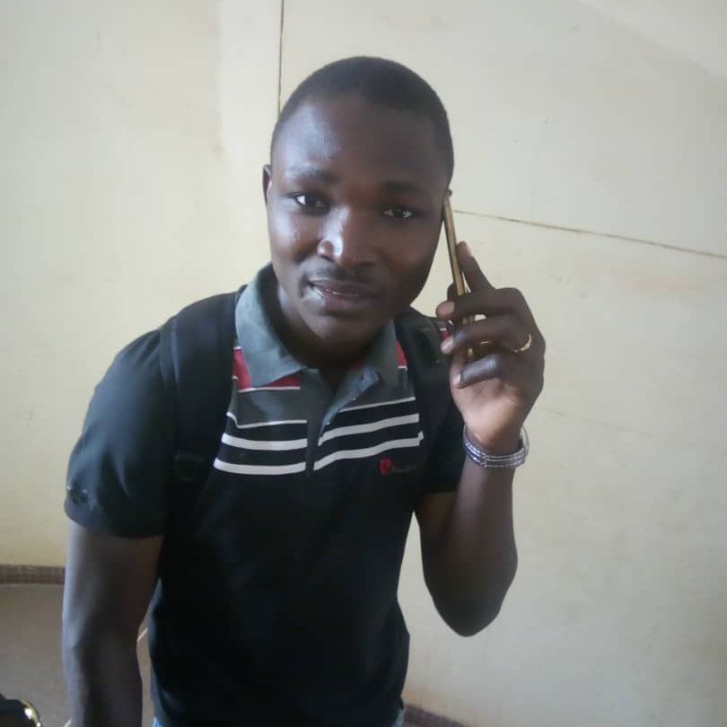 crepin_zanze's profile picture. COMMUNICATEUR
Contrôleur de sécurité à https://t.co/La1km4Hdnc