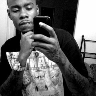 SumthnTerrible's profile picture. #TeamTattedUp/#TeamIDontGiveAFuck/TeamPierced/#TeamFollowBack/#InstantFollowBack/#ItsJustTwitter