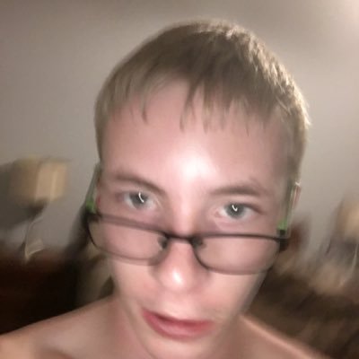 carson26392500's profile picture. I need a girlfriend