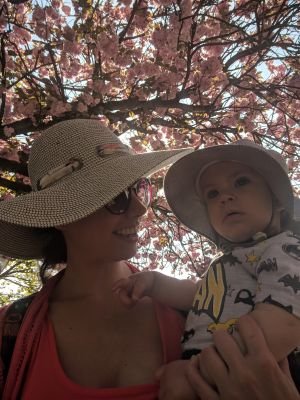 Mama to a cheeky toddler, energetic preschooler, & excitable 6 year old! Battling chronic illness and trying living life to the full ❤️