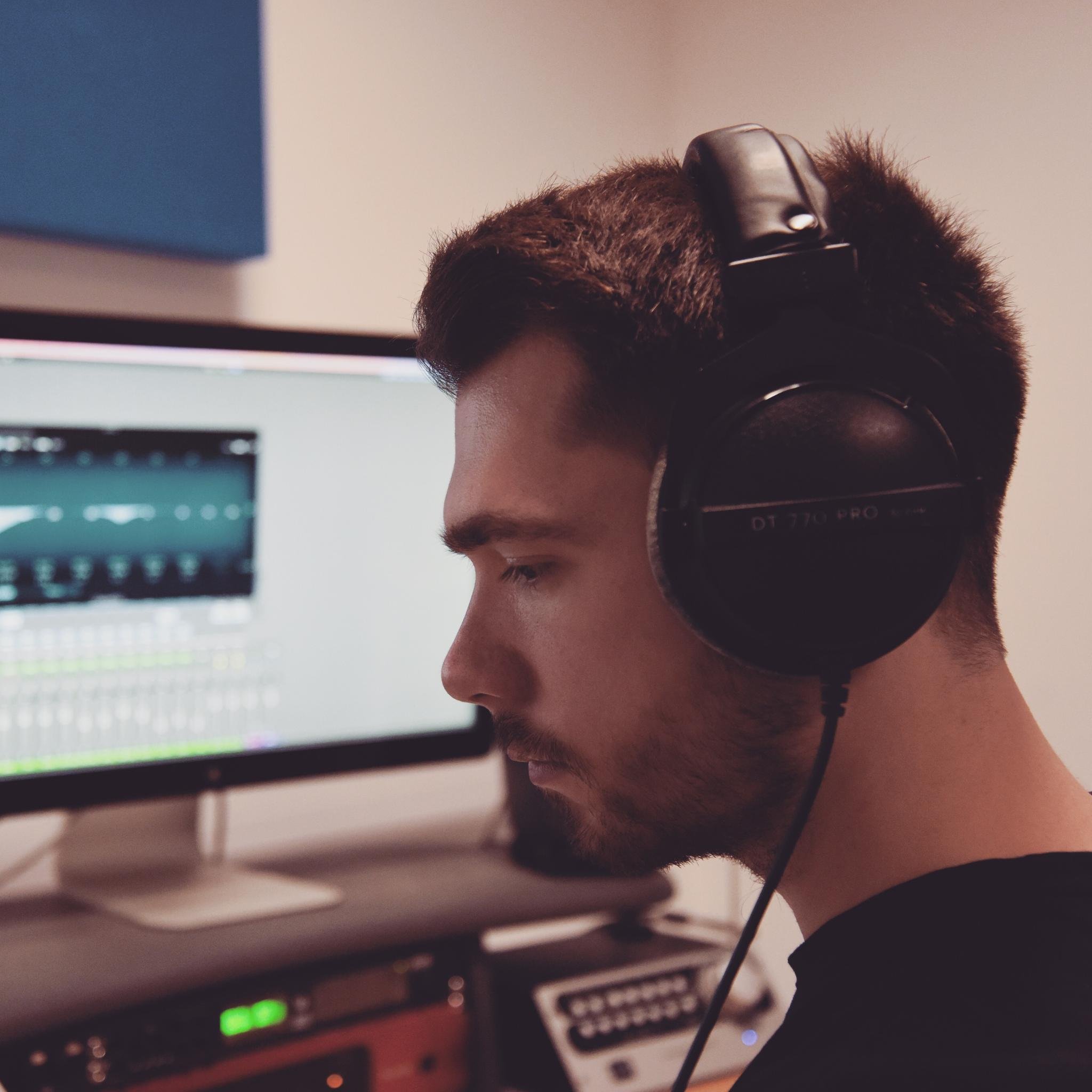Composer 🎼 | Gamer 🎮 | Irn Bru enthusiast 🏴