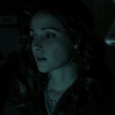 spctrlsightngs's profile picture. speak to an agent