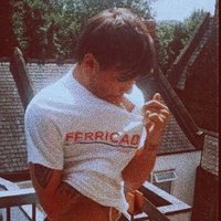 v ◟̽◞̽ is seeing LOUIS & HARRY(@sensatelouist) 's Twitter Profile Photo