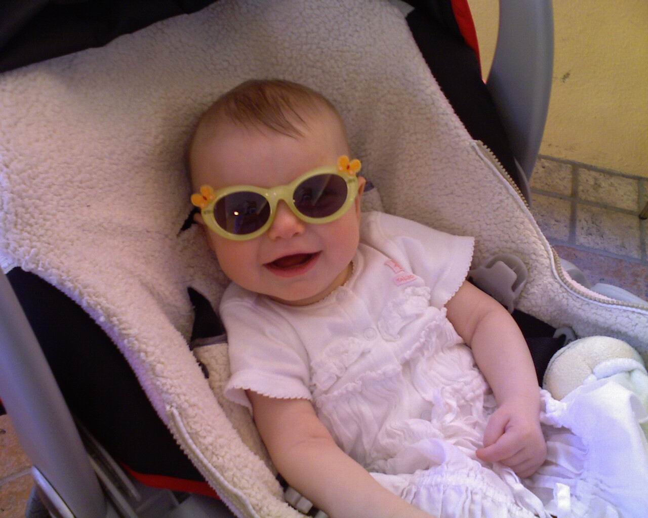 BabyFashion's profile picture. A fashion loving mommy with a baby clothes obsession.