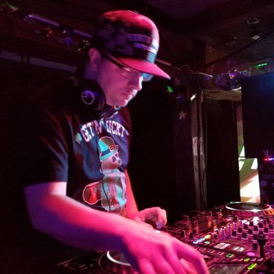 Seattle dj relocated from Alaska.  follow me and my crazy ass friends