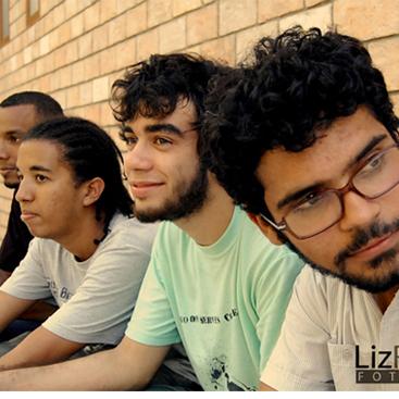 bandaweise's profile picture. Nós somos o ruído que há
entre cada estação.

(Postagens UNICAMENTE por: Paulo F. Diniz)