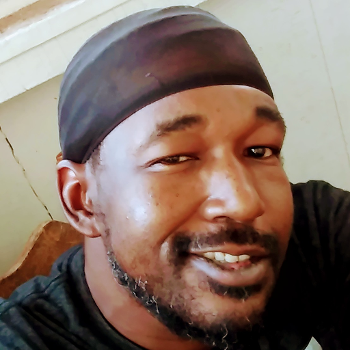 RawwBeast's profile picture. Owner of Hillvibe Recording Studio.
producer, rapper,song writer,studio engineer....etc need trackz hit me up serious inquiries only if you broke don't hit me.