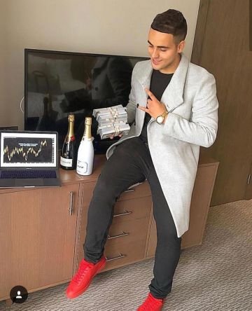 Account manager
Expert in trading
Fx/bitcion investor. 📉📊📈
Make $60 in 7 days
Start investing with 2000$