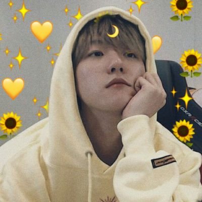 oh_my_BaekHyunn's profile picture. nothing can't control me but EXO can🌛