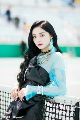 RP/Zhou Jieqiong Kyulkyung (pinky)/ '98L 
From Pristin