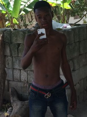 rickviem02's profile picture. 