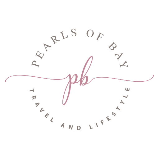 Travel blogger | Physiotherapist 
💛 Inspiring you to travel + help you find cheap ways to explore this amazing planet. Follow me on instagram @Pearlsofbay